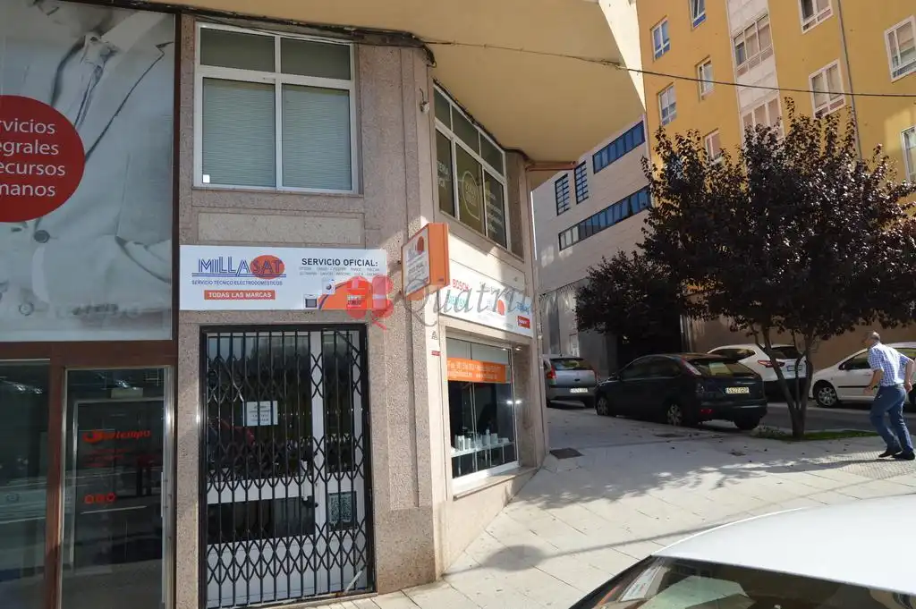 Business premises for sale in Castiñeiriño - Cruceiro de Sar, imagen 4