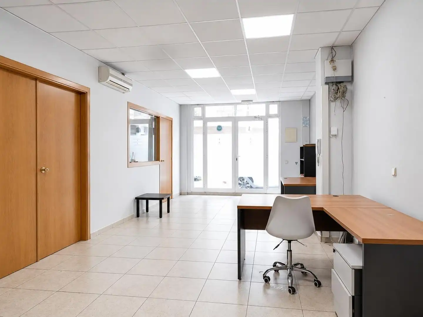 Local comercial en venta en Montornès del Vallès, imagen 2