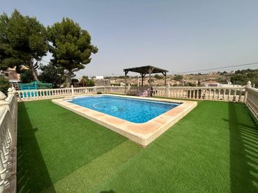 Villa avec piscine à vendre à Peña de las Águilas