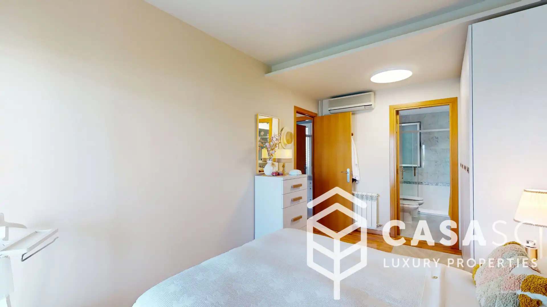 Bedroom of Attic for sale in Sant Cugat del Vallès  with Air Conditioner, Heating and Parquet flooring