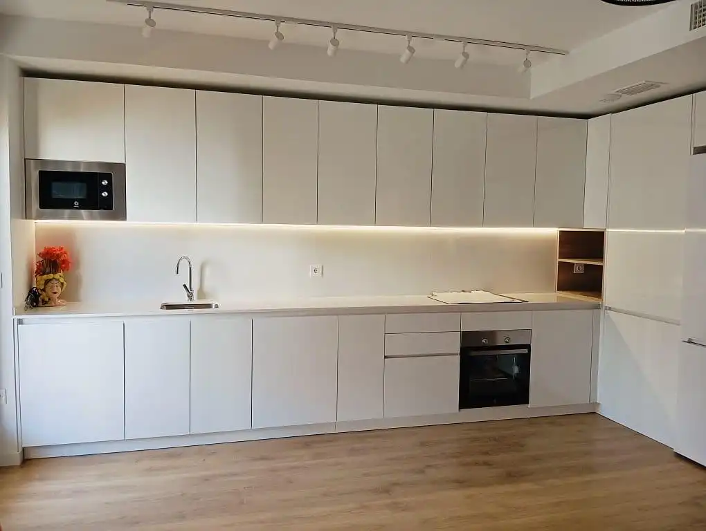 Cocina de Piso de alquiler en Dos Hermanas con Aire acondicionado, Calefacción y Parquet