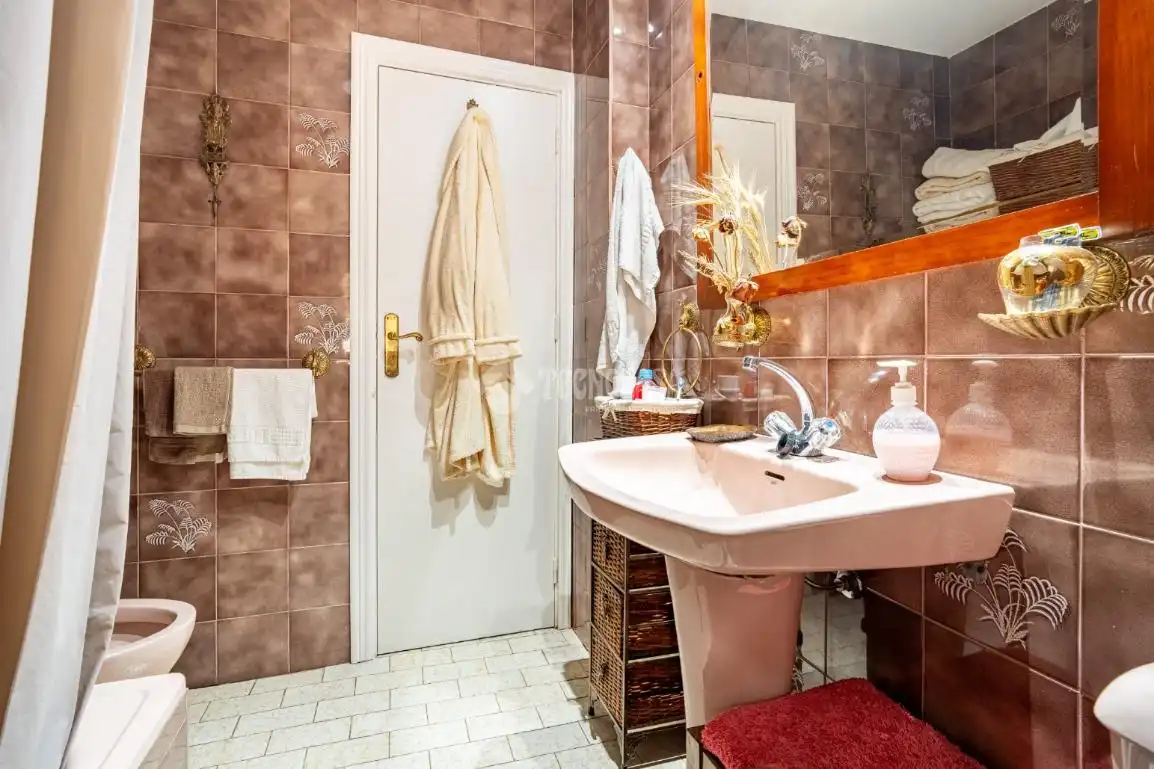 Baño de Piso en venta en Granada