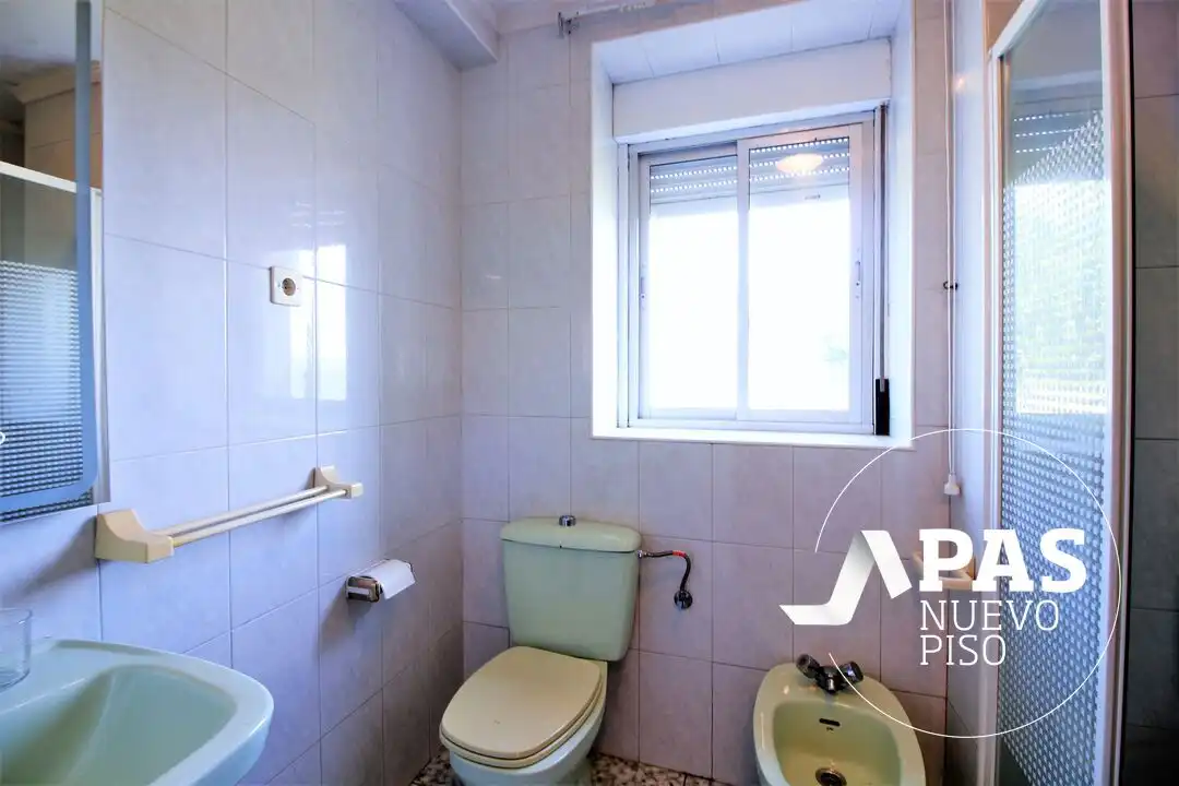 Baño de Casa o chalet en venta en Riotuerto con Calefacción, Jardín privado y Terraza