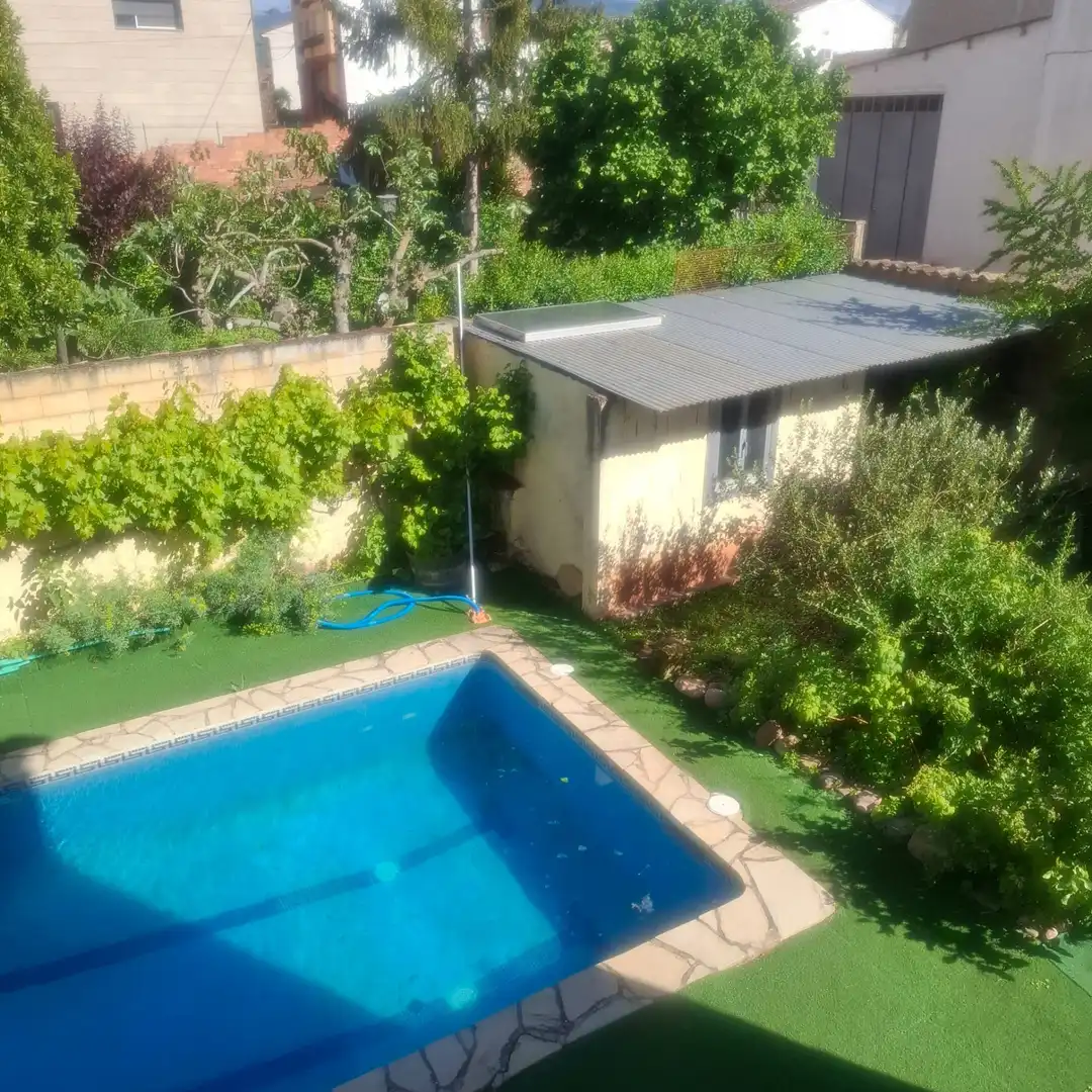 Schwimmbecken von Haus oder Chalet zum Verkauf in Manjarrés mit Heizung, Privatgarten und Schwimmbad