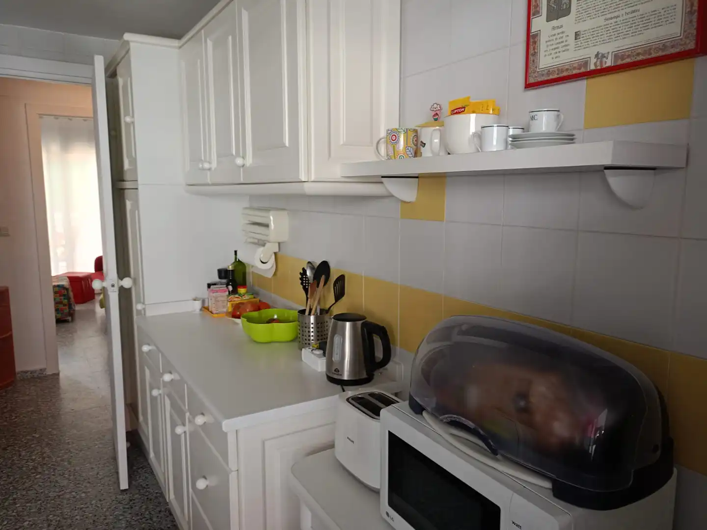 Küche von Wohnung zum Verkauf in Gandia mit Klimaanlage, Terrasse und Möbliert
