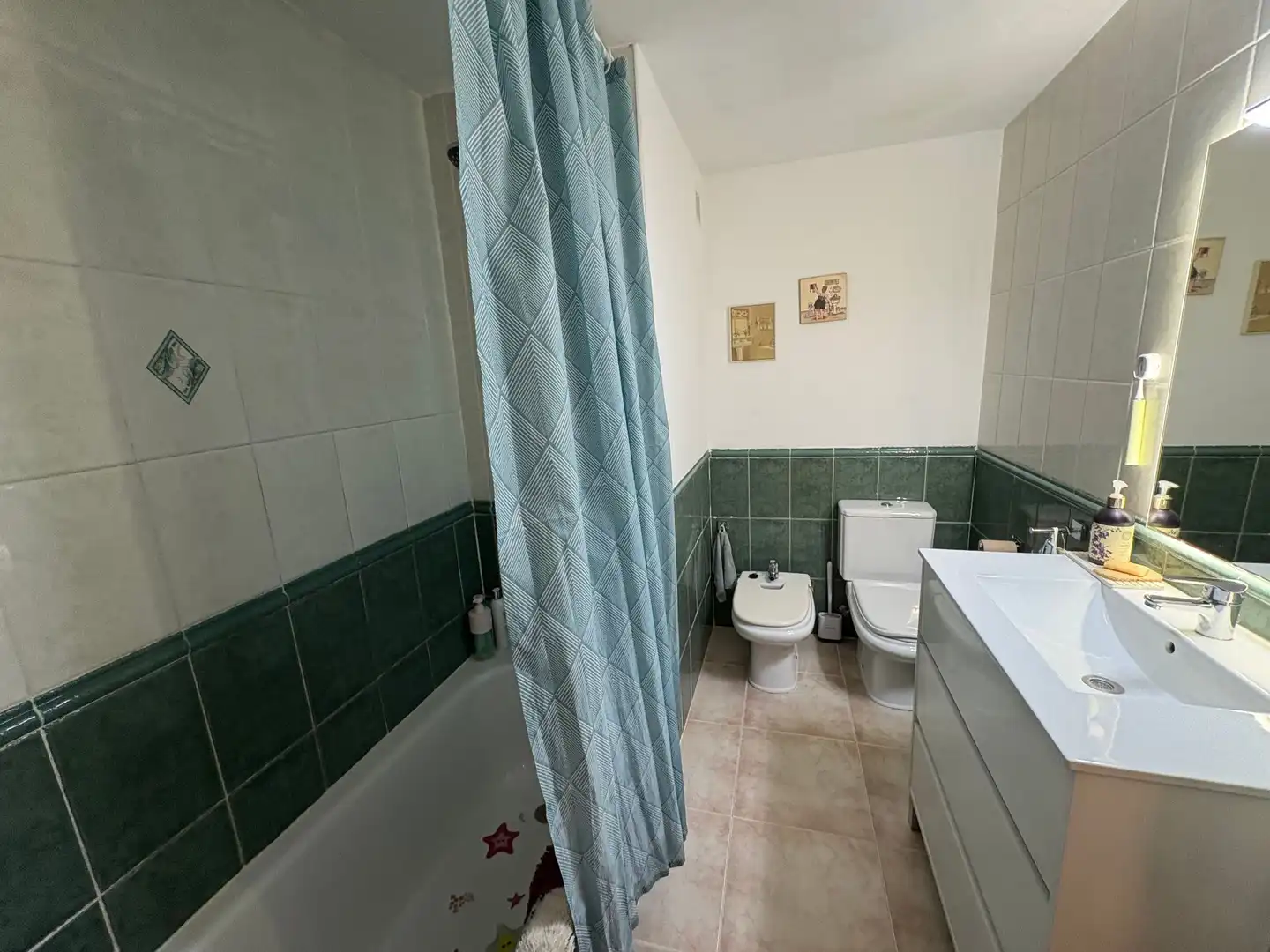 Bathroom of Attic for sale in Salou  with Air Conditioner, Heating and Terrace