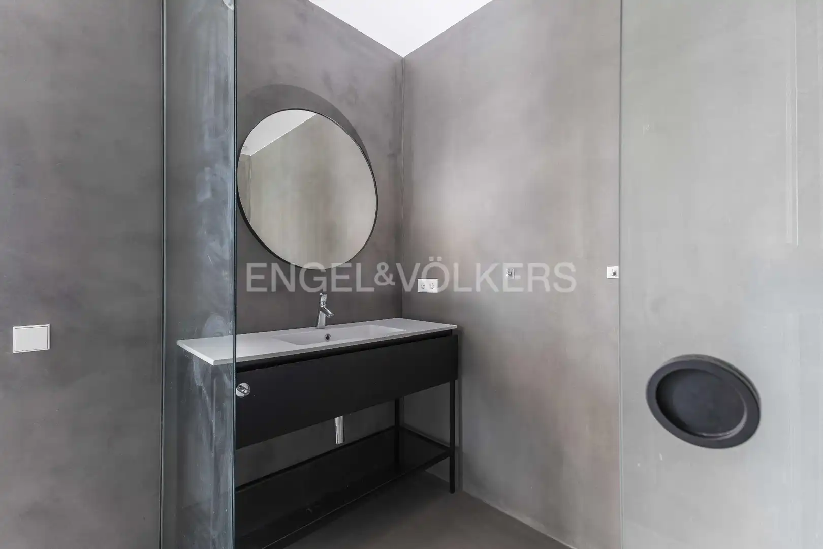 Baño de Ático en venta en Barcelona con Calefacción