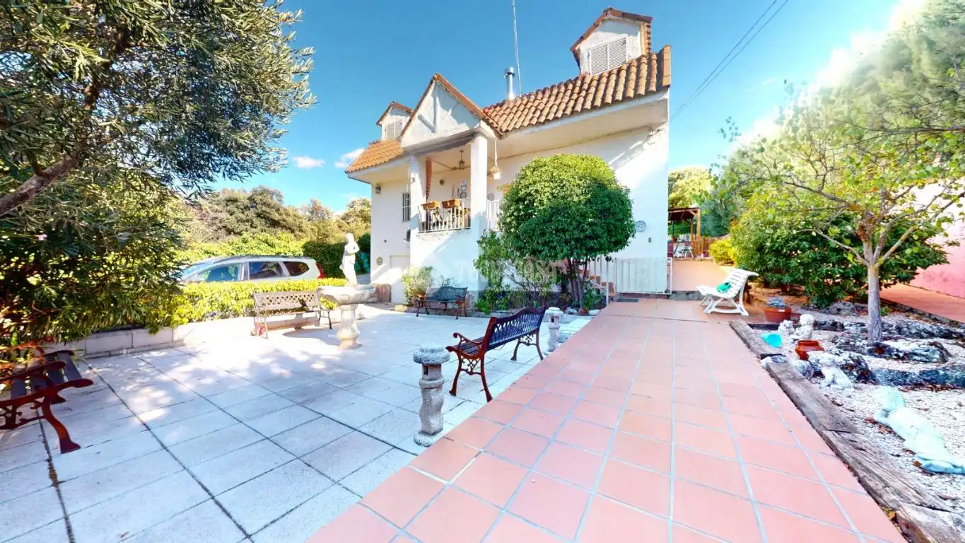 Casa en venta en El Casar