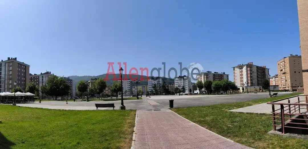 Pis de lloguer a Calle Jaime Truyols Santonja, Corredoría - La Carisa - Prado de La Vega