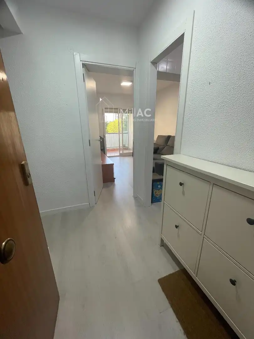 Habitación de Piso de alquiler en Madrid con Terraza y Amueblado