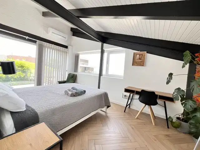 Dormitori de Casa o xalet en venda en Gijón  amb Calefacció i Terrassa