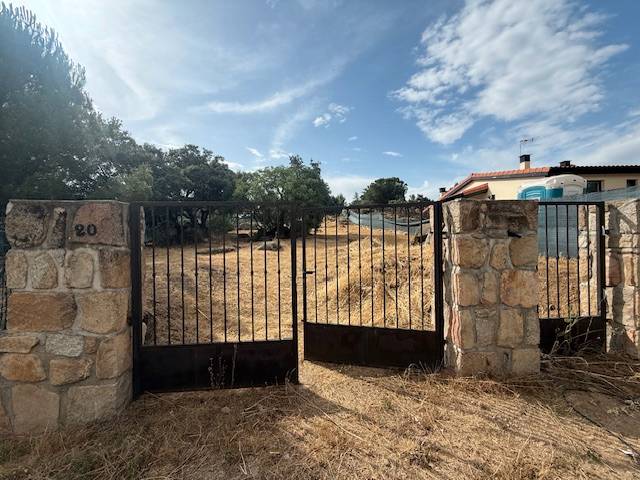 Terreno residencial en Venta en Avenida de Los Castillos, 12X en Cerro Alarcón