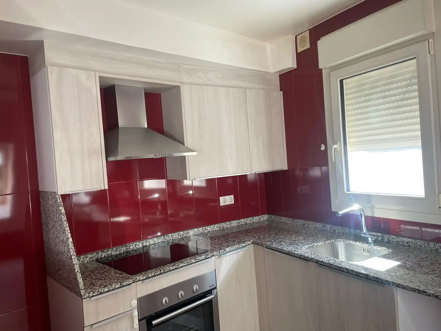 Cocina de Piso de alquiler en Escaldes – Engordany con Horno