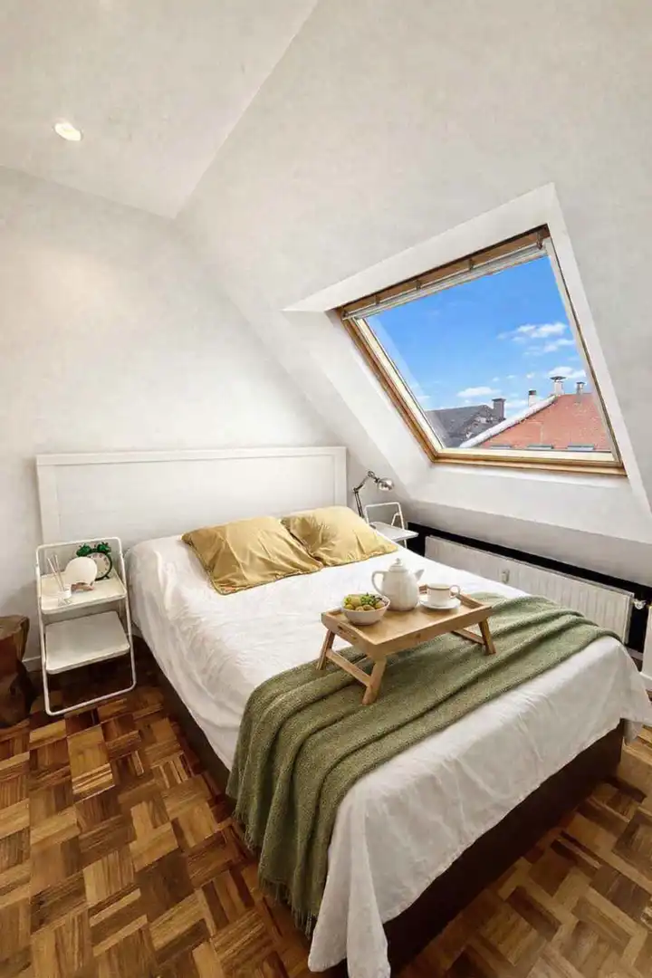 Habitación de Ático en venta en Oviedo  con Calefacción y Parquet