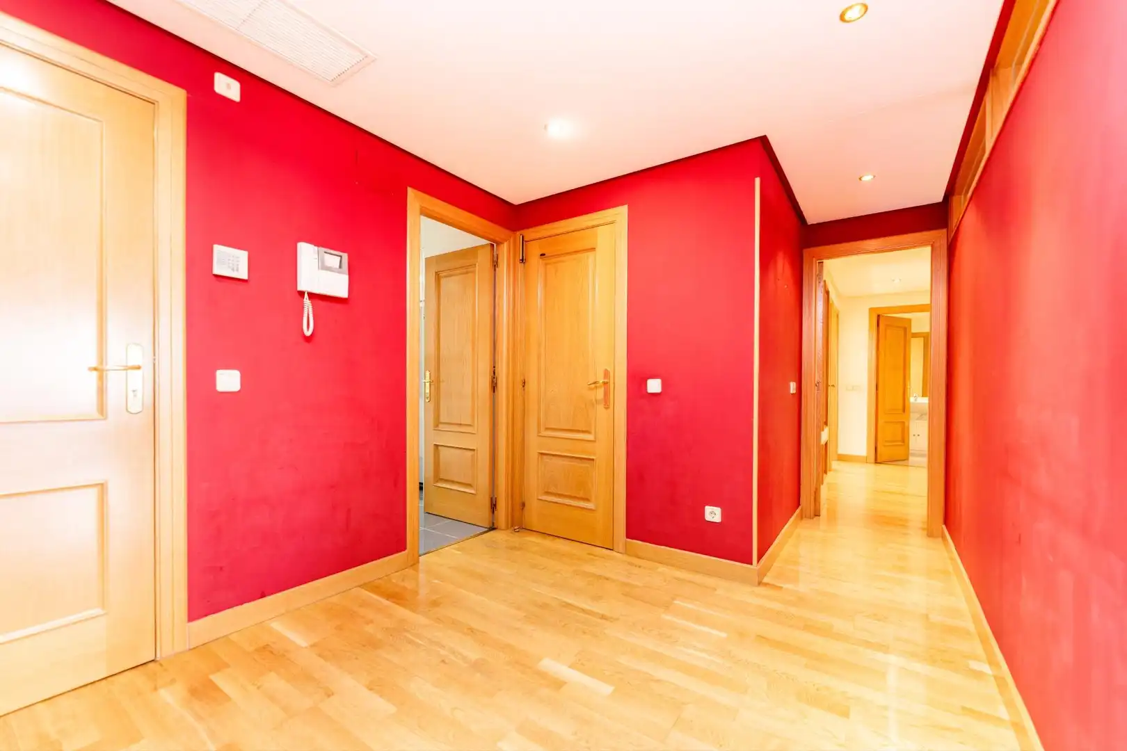 Flat for rent in Pozuelo de Alarcón  with Air Conditioner, Heating and Private garden