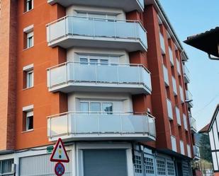 Vista exterior de Pis de lloguer en Larrabetzu