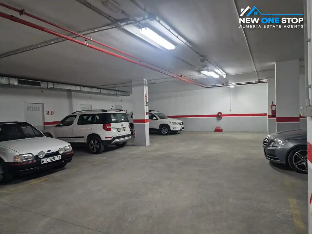 Parkplatz von Wohnungen zum Verkauf in Carboneras mit Klimaanlage, Heizung und Terrasse