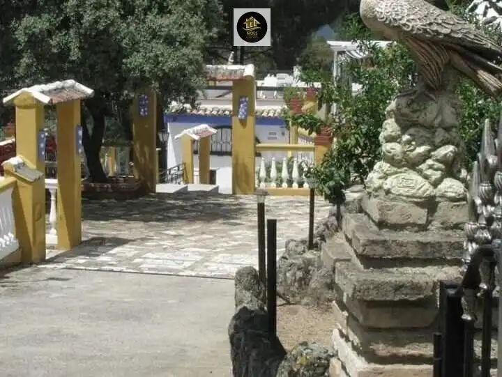 Jardí de Casa o xalet en venda en Andújar amb Calefacció, Terrassa i Traster