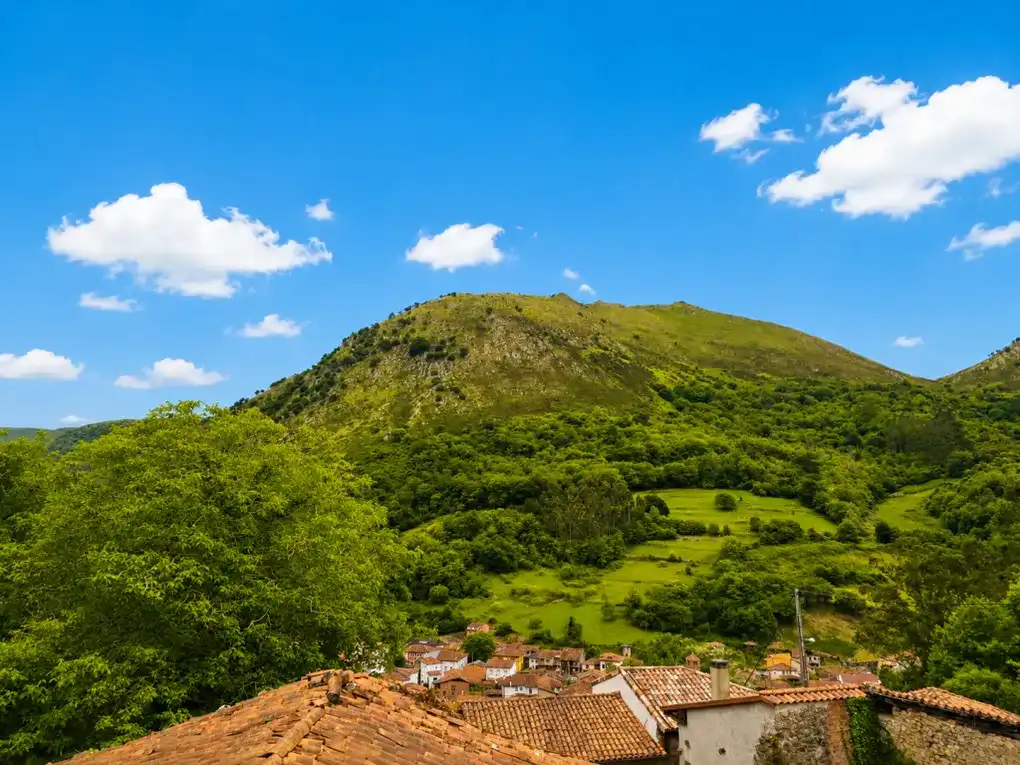 Vista exterior de Casa o chalet en venta en Llanes con Calefacción, Jardín privado y Terraza
