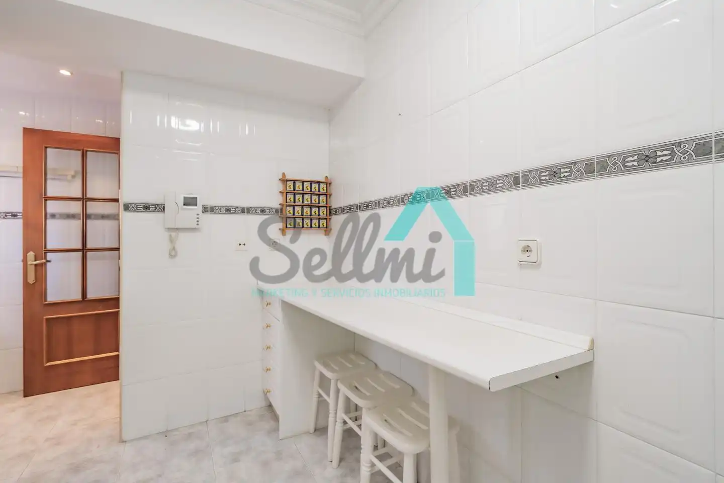 Dúplex de alquiler en Calle la Lila, Salesas - Foncalada - Campoamor