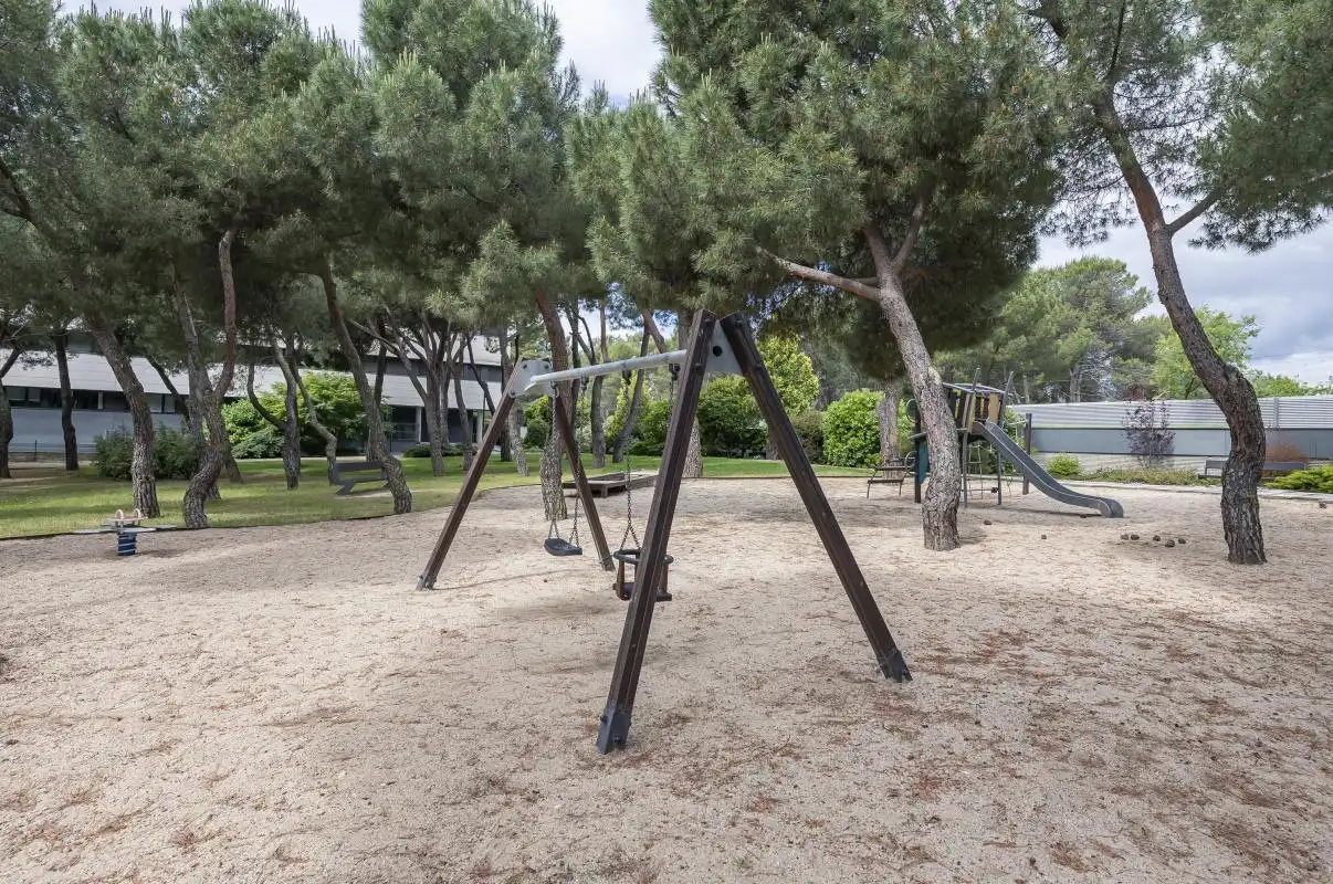 Jardí de Àtic en venda en Majadahonda amb Aire condicionat, Calefacció i Jardí privat