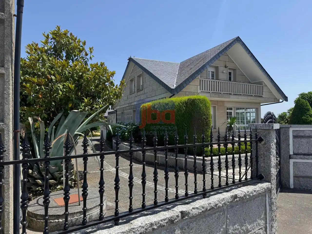 Xalet amb terrassa en venda a Avda.de Portugal, imagen 3