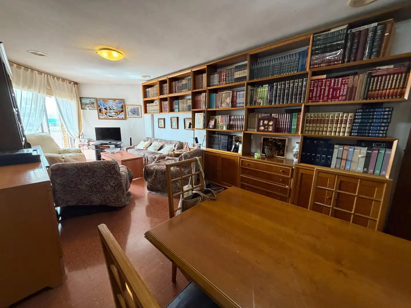 Sala de estar de Piso en venta en Águilas con Aire acondicionado, Terraza y Amueblado