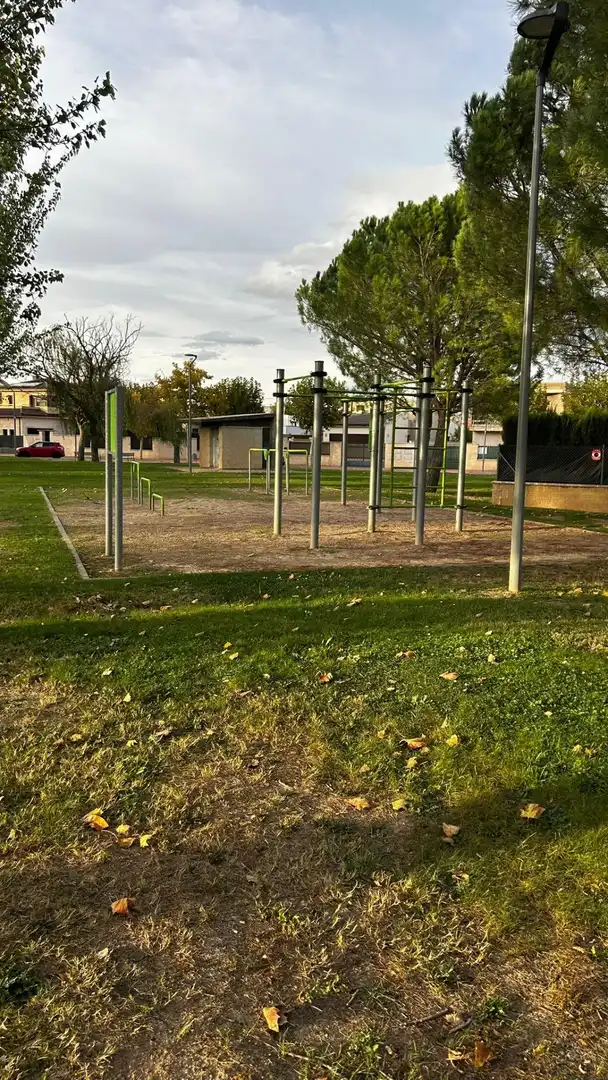 Exterior view of Residential for sale in Zaragoza