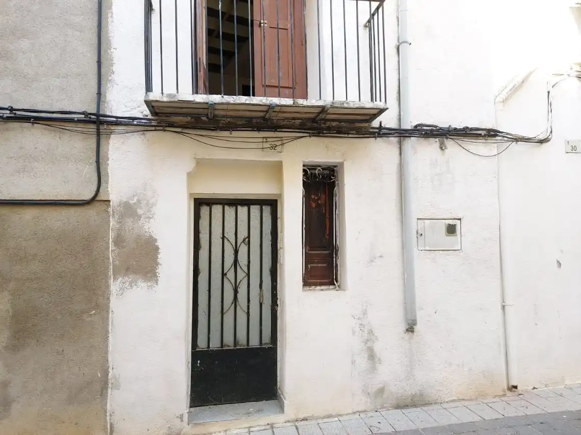Casa adosada en venda a C/ Desamparados, Alcalà de Xivert pueblo