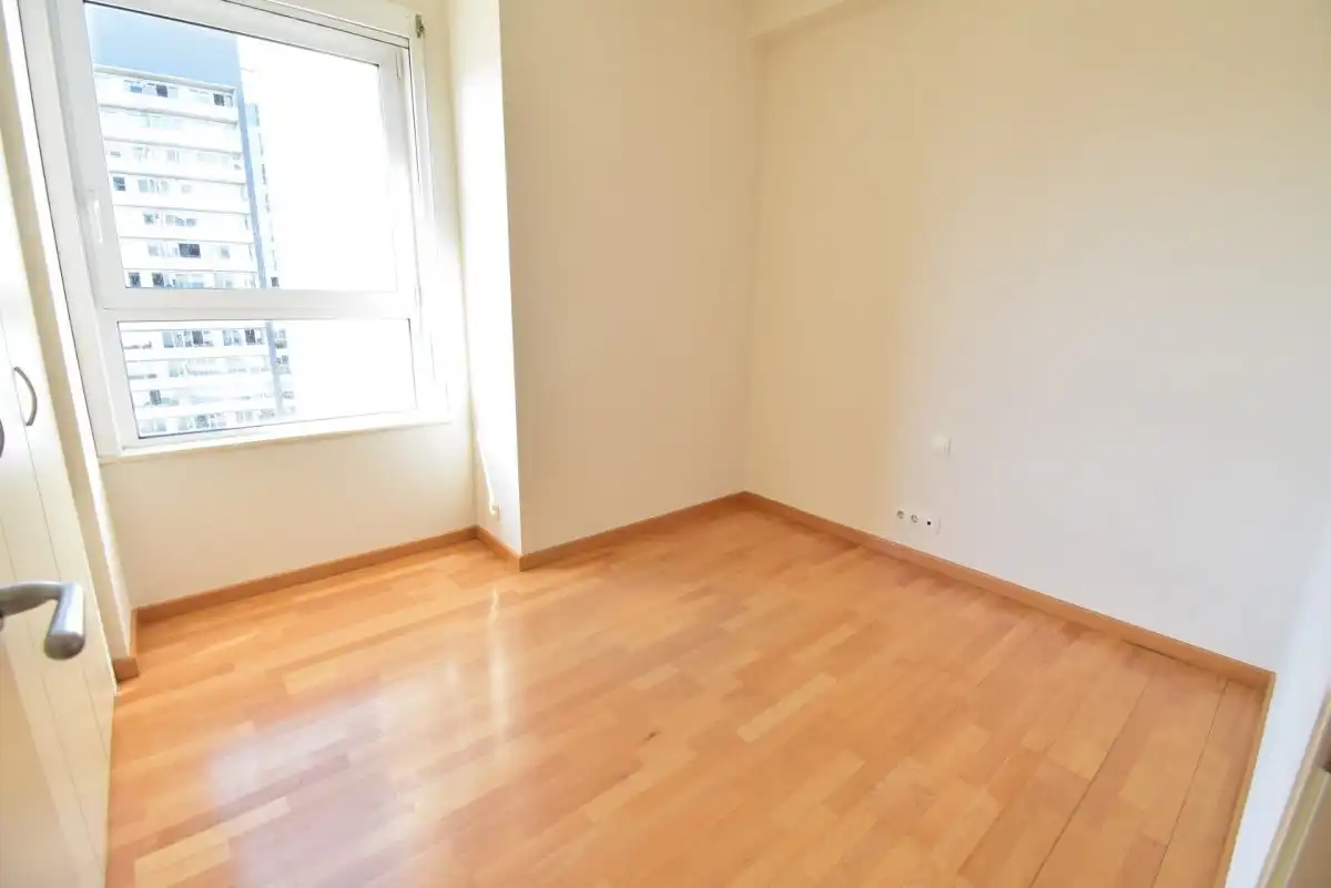 Schlafzimmer von Wohnung zur Miete in Barcelona mit Klimaanlage, Heizung und Privatgarten