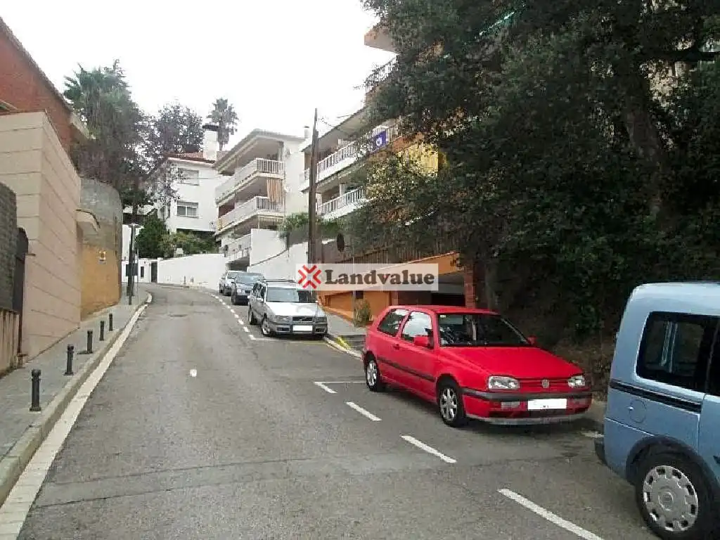 Terrenos y solares en venta en Baixada De La Glorieta 8, imagen 5