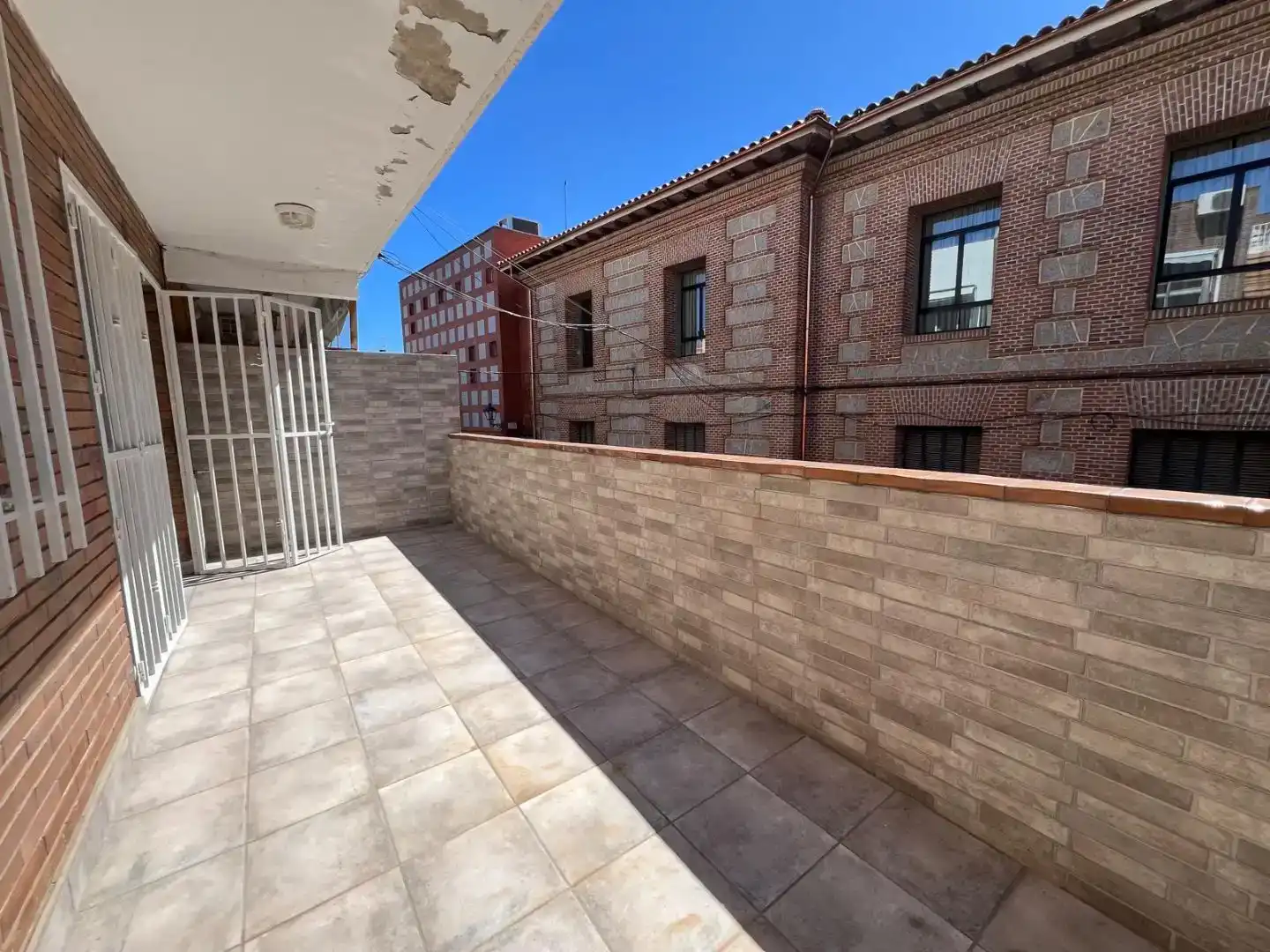 Terrassa de Pis en venda en San Martín de Valdeiglesias amb Piscina