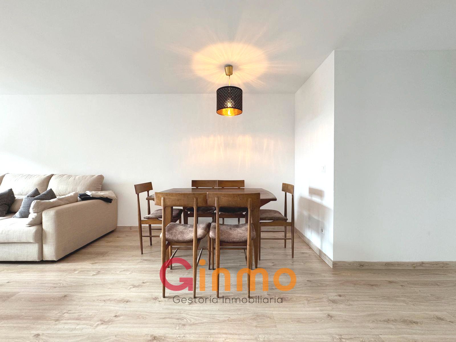 Comedor de Piso de alquiler en  Madrid Capital con Aire acondicionado, Calefacción y Terraza