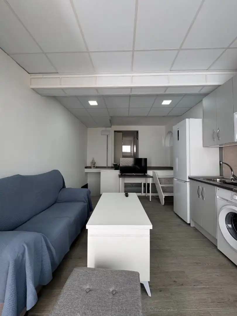 Apartamento de alquiler en Cáceres con Terraza, Amueblado y Horno