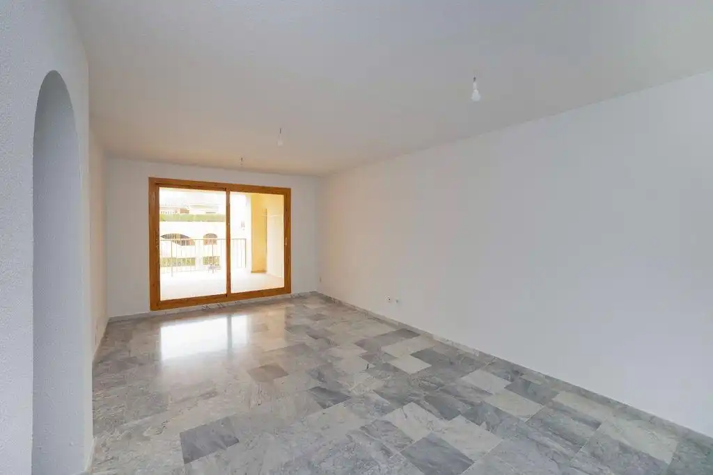 Flat with pool for sale in Mascarat, imagen 3