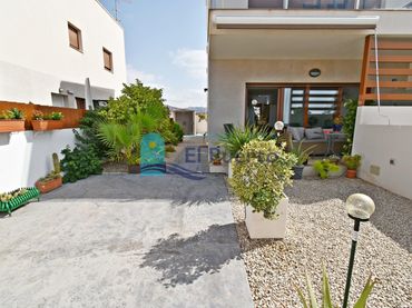 Mini appartamento con giardino in vendita a Puerto de Mazarrón