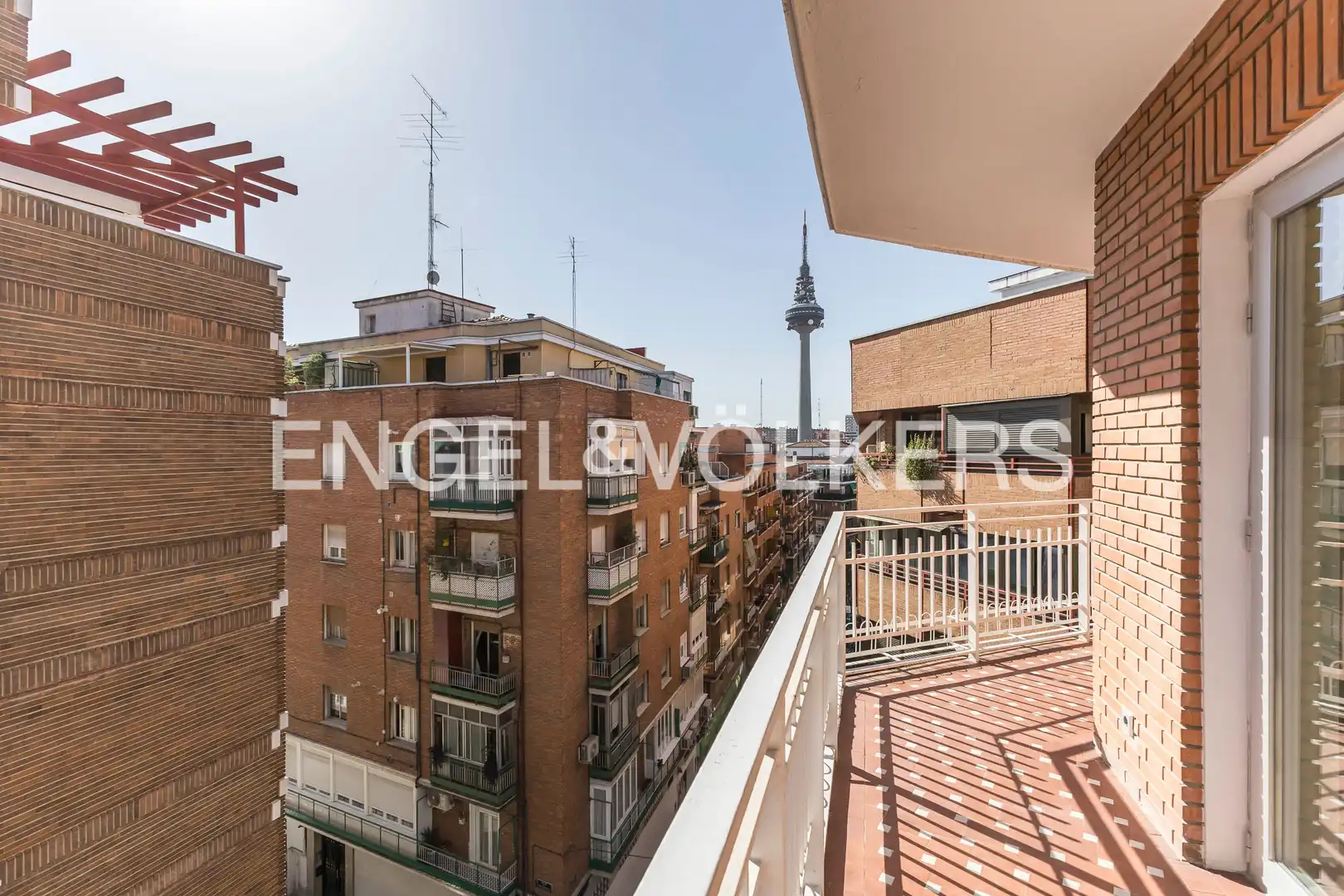 Terrassa de Pis de lloguer en Madrid amb Aire condicionat, Calefacció i Terrassa