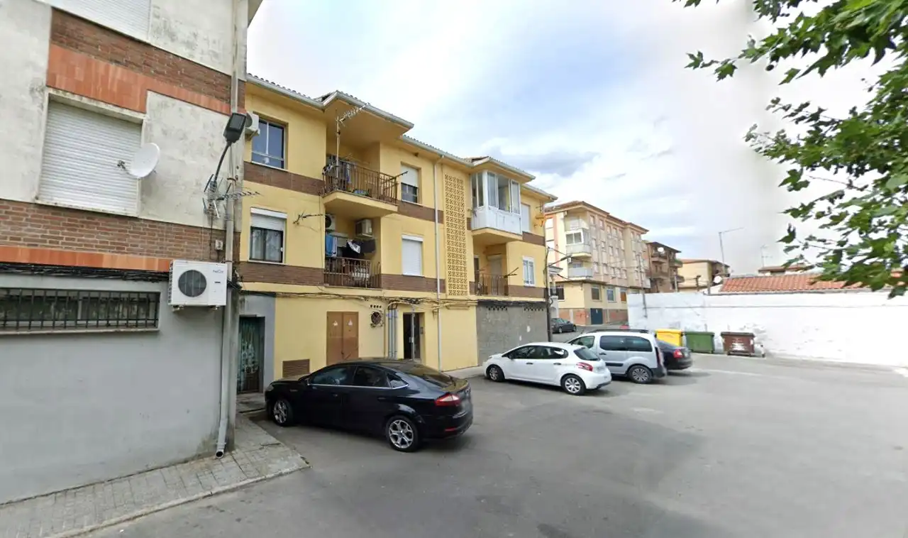 Piso en venta en Grupo C E, Talayuela