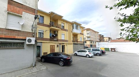 Foto 2 de Piso en venta en Grupo C E, Talayuela, Cáceres