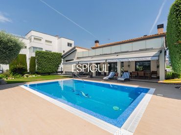 Haus mit Pool zum Verkauf in Cap de la Gola 16