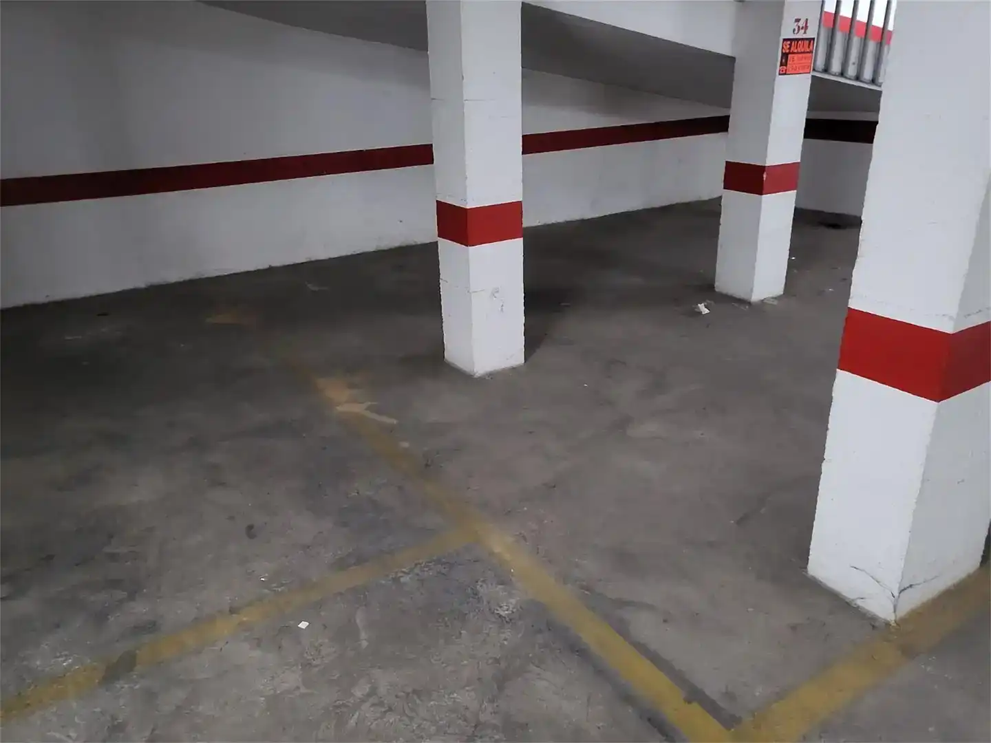 Parkplatz von Garage zum Verkauf in Carlet