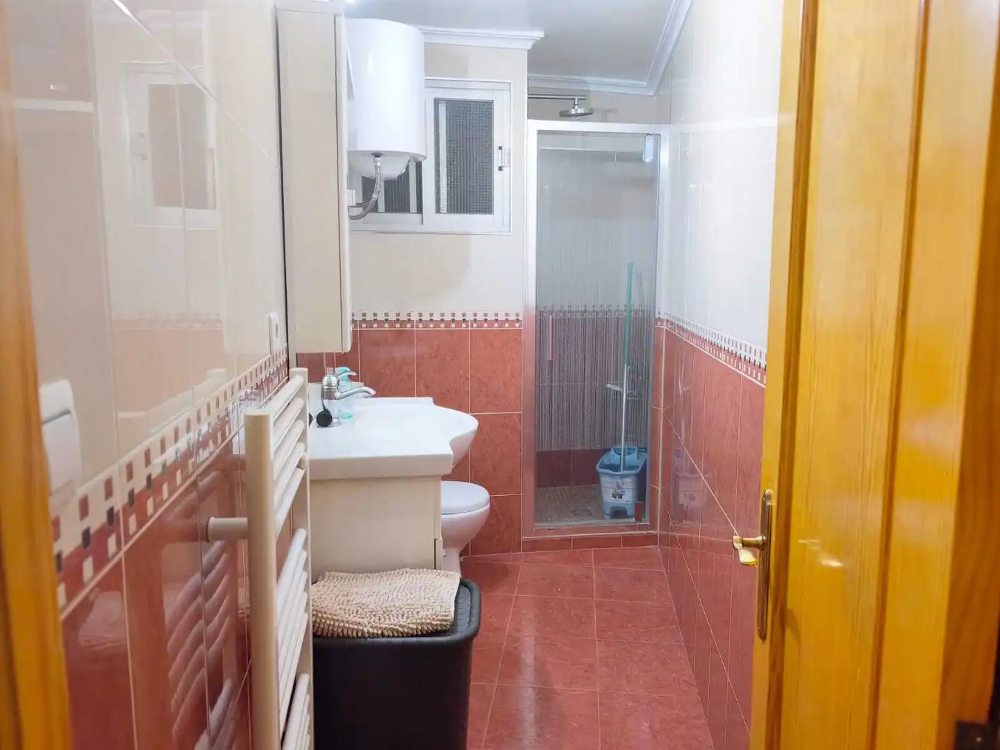 Badezimmer von Wohnung zum Verkauf in Cullera mit Klimaanlage, Möbliert und Balkon