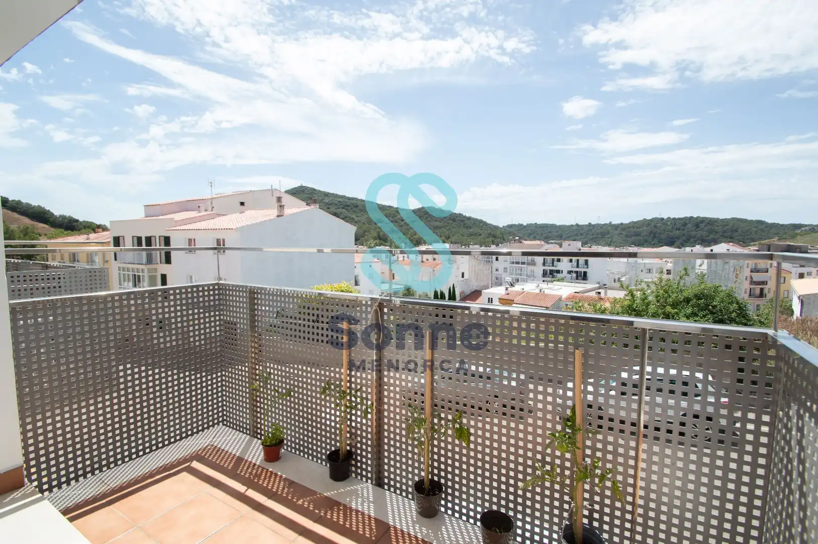 Terrassa de Pis en venda en Ferreries amb Aire condicionat, Terrassa i Piscina comunitària