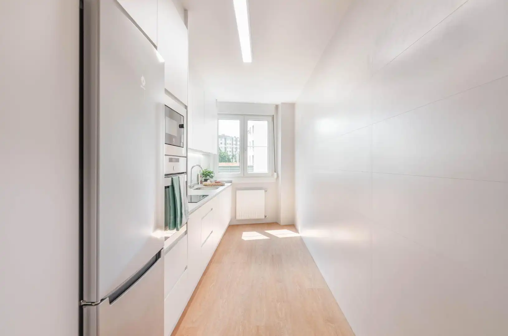 Kitchen of Flat for sale in Gijón   with Heating and Storage room