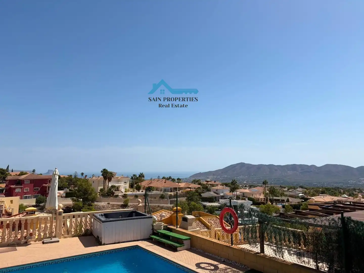 Casa aparellada amb terrassa en venda a Coloma, imagen 32