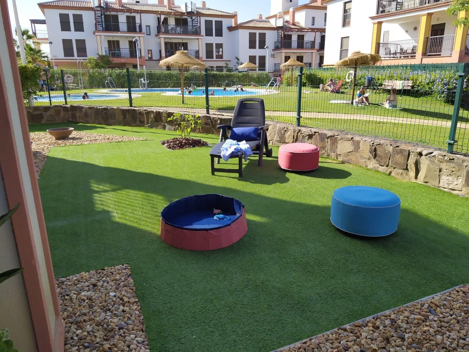 Swimming pool of Planta baja for sale in Ayamonte