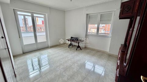 Foto 5 de Pis en venda a C. del Obispo Almarcha, El Ejido - Santa Ana, León Capital