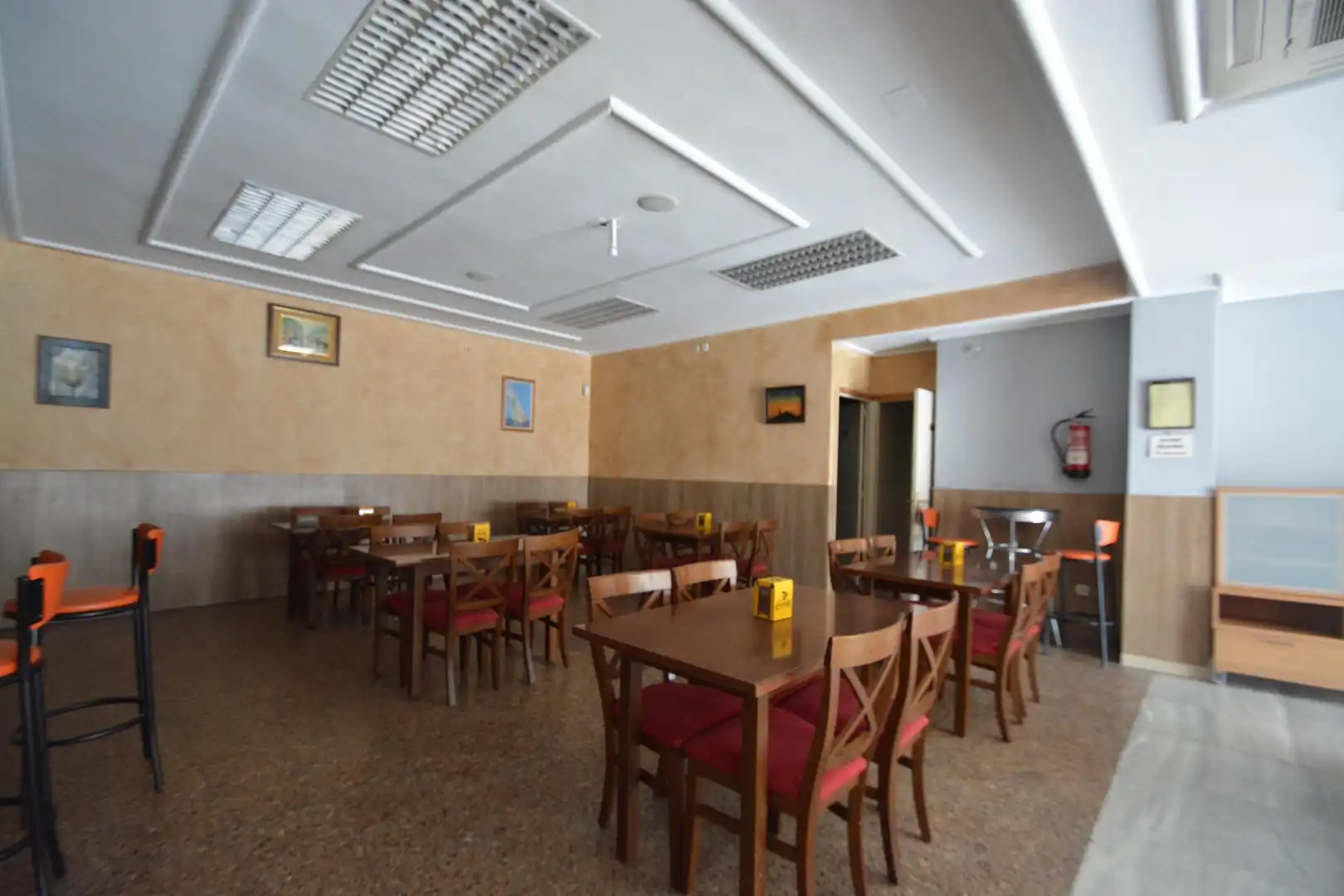 Locale commerciale in vendita a Vilanova del Camí, imagen 2
