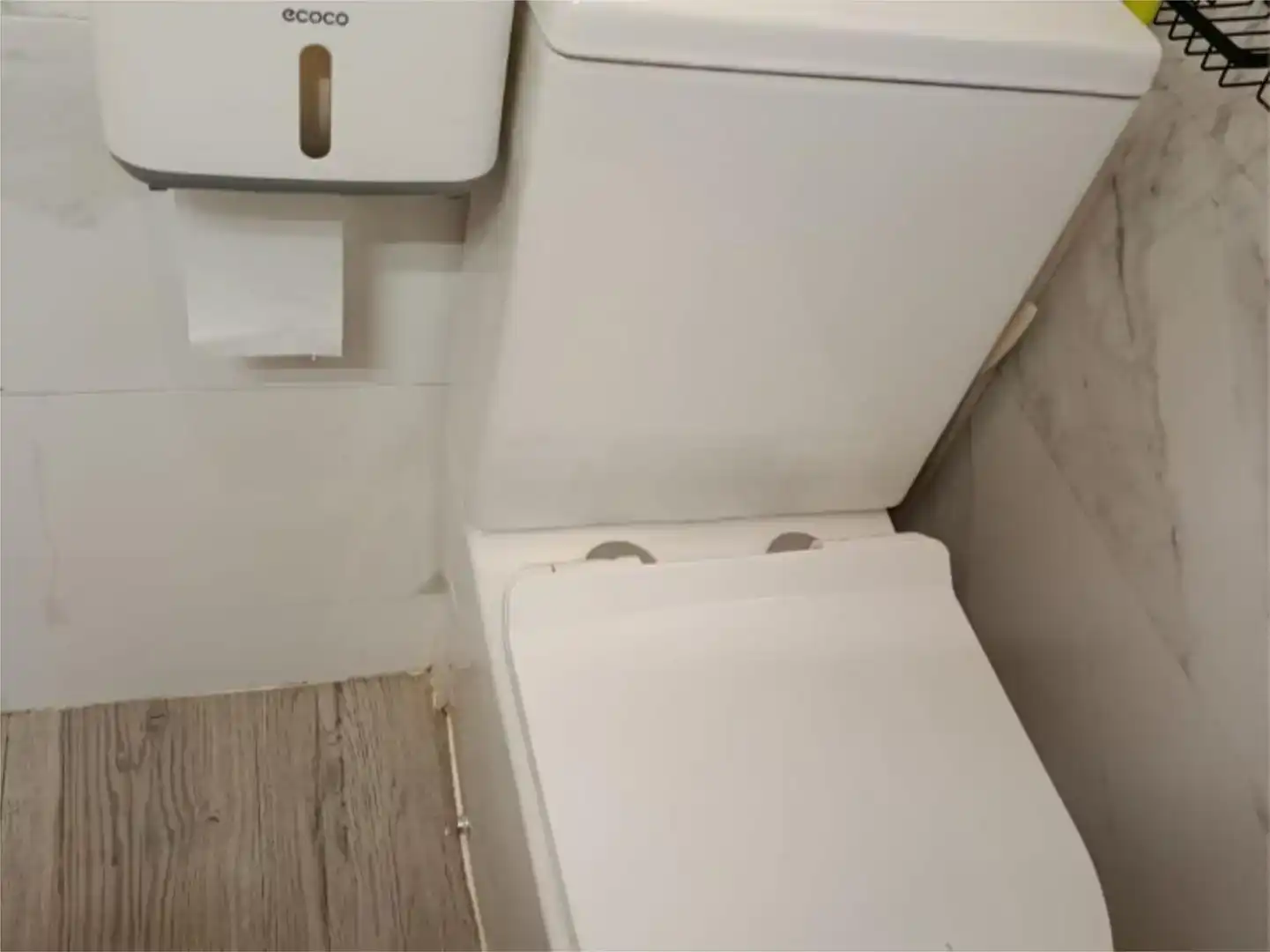 Bany de Dúplex en venda en Santa Coloma de Gramenet amb Aire condicionat i Moblat