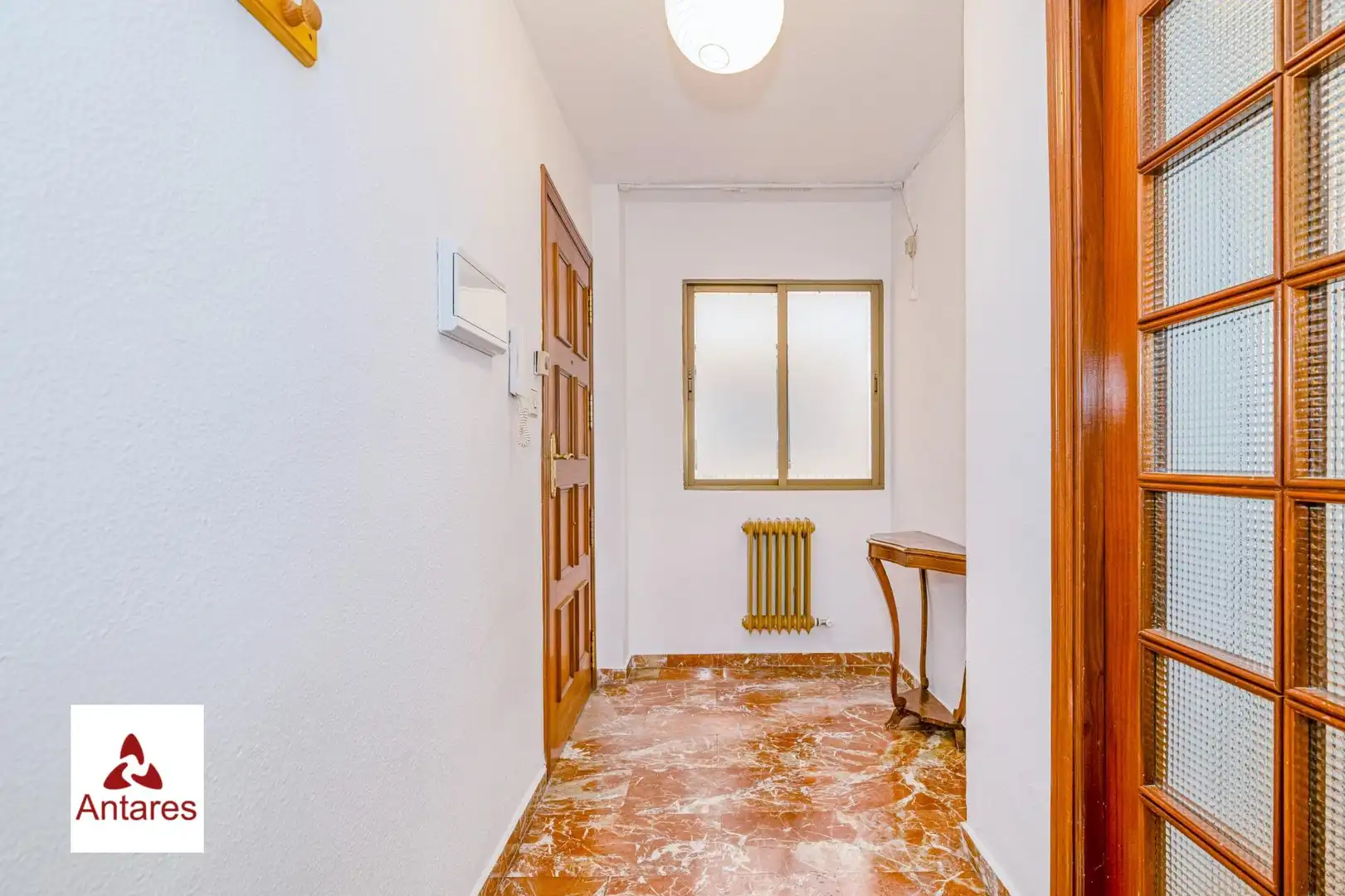 Piso en venta en Granada con Calefacción y Amueblado